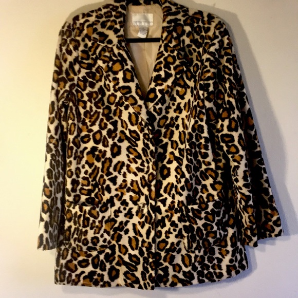 Leopard Print Coat Size Large - Picture 6 of 7